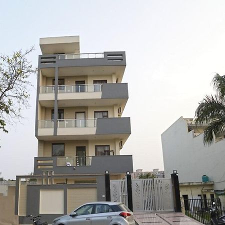 Hotel The Vertigo By Boom Rooms Noida Kültér fotó
